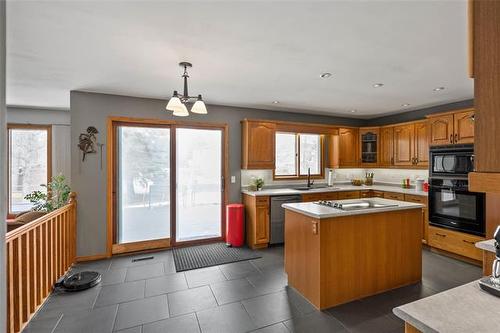 25 Quinns Cove, Winnipeg, MB 