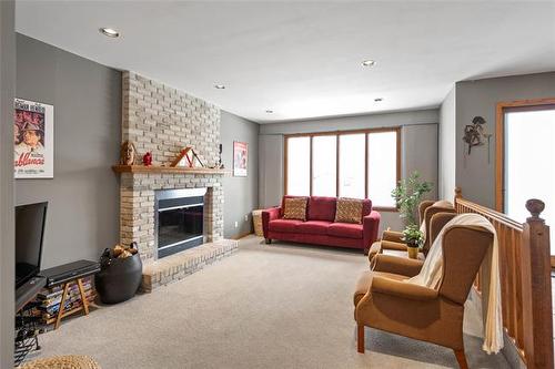 25 Quinns Cove, Winnipeg, MB 