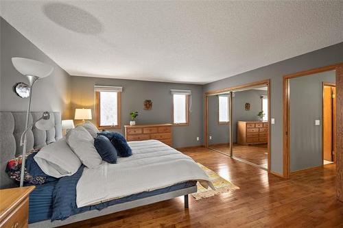 25 Quinns Cove, Winnipeg, MB 