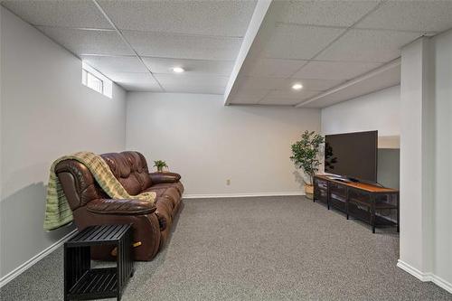 25 Quinns Cove, Winnipeg, MB 