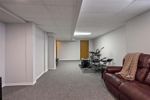 25 Quinns Cove, Winnipeg, MB 