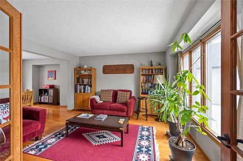 25 Quinns Cove, Winnipeg, MB 