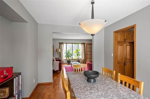 25 Quinns Cove, Winnipeg, MB 