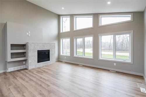 51 Everwood Cr, Matlock, MB 