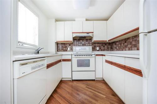 605 Stradbrook Ave, Winnipeg, MB 