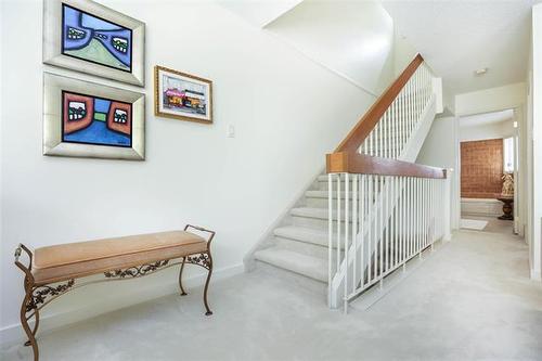 605 Stradbrook Ave, Winnipeg, MB 