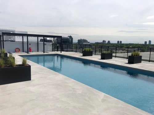 Pool - 328-112 Ch. De La Pointe-Nord, Montréal (Verdun/Île-Des-Soeurs), QC - Outdoor With In Ground Pool With View