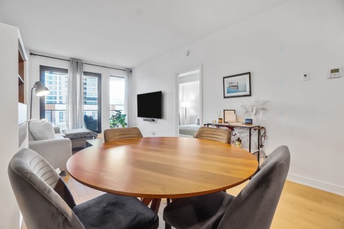Dining Room - 328-112 Ch. De La Pointe-Nord, Montréal (Verdun/Île-Des-Soeurs), QC - Indoor Photo Showing Dining Room