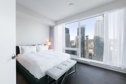 4310-1188 Rue St-Antoine O.  Montréal (Ville-Marie), QC H3C 1B4