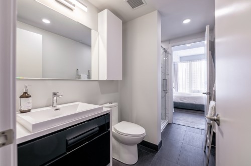 Master Bathroom - 4310-1188 Rue St-Antoine O., Montréal (Ville-Marie), QC - Indoor Photo Showing Bathroom