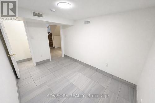 1470 Fisher Avenue, Burlington, ON - Indoor Photo Showing Other Room