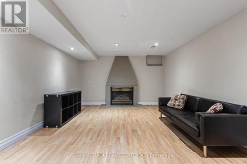 4873 Forest Hill Drive, Mississauga, ON - Indoor
