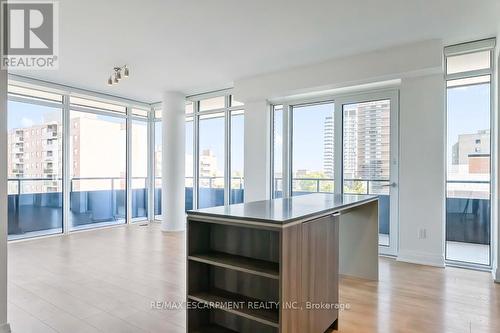 1012 - 21 Park Street E, Mississauga, ON - Indoor