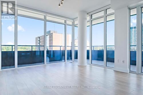 1012 - 21 Park Street E, Mississauga, ON - Indoor Photo Showing Other Room
