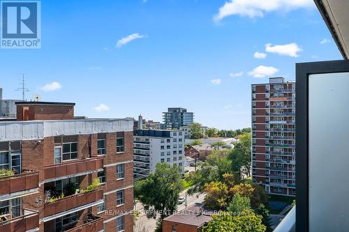 1012 - 21 Park Street E, Mississauga, ON - Outdoor