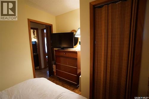 608 Nicoll Lane, Regina Beach, SK - Indoor Photo Showing Bedroom