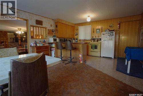 608 Nicoll Lane, Regina Beach, SK - Indoor Photo Showing Kitchen