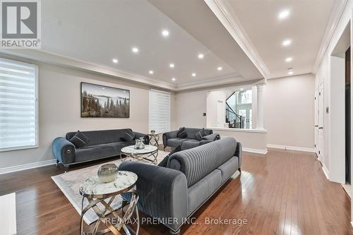 170 Ascalon Drive, Vaughan, ON - Indoor Photo Showing Living Room