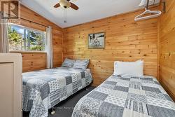 Bedroom 2 - 