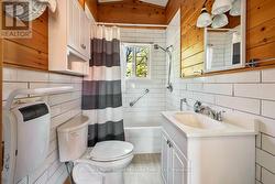 Updated 4pc bath - 