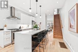 23 MANNING AVENUE Toronto, ON M6J 2K3