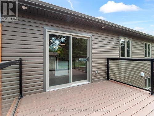 44 Topham Boulevard, Welland (N. Welland), ON - Outdoor With Deck Patio Veranda With Exterior
