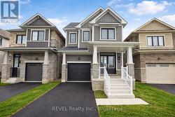 12 RUDDER ROAD Welland (Dain City), ON L3B 0M5