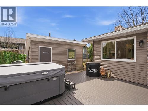 4337 Dunvegan Court, Kelowna, BC - Outdoor With Exterior