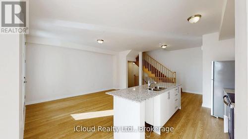 38 Dandara Gate, Vaughan, ON - Indoor Photo Showing Kitchen With Double Sink