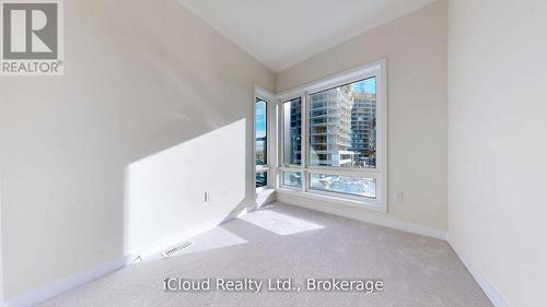 38 Dandara Gate, Vaughan, ON - Indoor Photo Showing Other Room