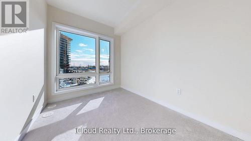 38 Dandara Gate, Vaughan, ON - Indoor Photo Showing Other Room