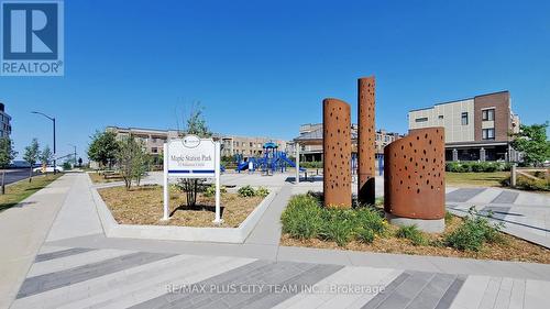 626 - 100 Eagle Rock Way, Vaughan, ON - Outdoor