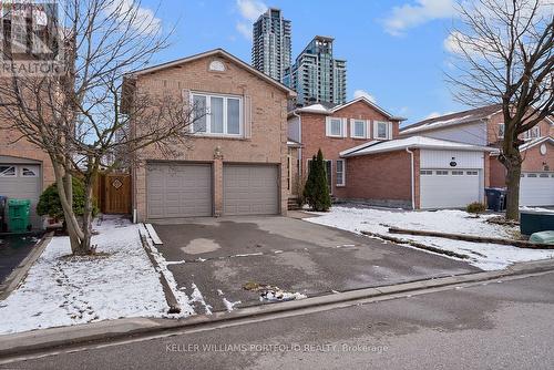 502 Turnbridge Road, Mississauga, ON - Outdoor With Facade