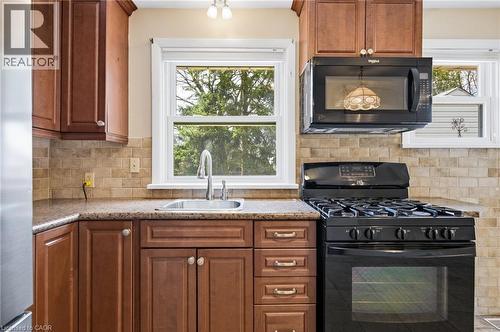 58 Lowrey Avenue S, Cambridge, ON - Indoor Photo Showing Kitchen