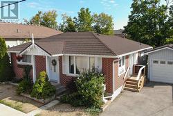 74 WILLIAM STREET Kawartha Lakes (Bobcaygeon), ON K0M 1A0