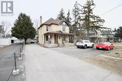 2417 MAIN STREET E London South (South V), ON N6P 1A7