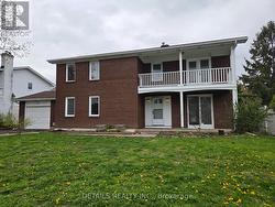 46 BEAUMARIS DRIVE  Ottawa, ON K2H 7K3
