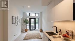 101 - 699 SHEPPARD AVENUE E Toronto, ON M2K 0J5