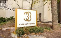 837 - 33 HARBOUR SQUARE Toronto, ON M5J 2G2