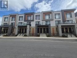 607 - 7 STECKLEY HOUSE LANE Richmond Hill, ON L4S 0N1