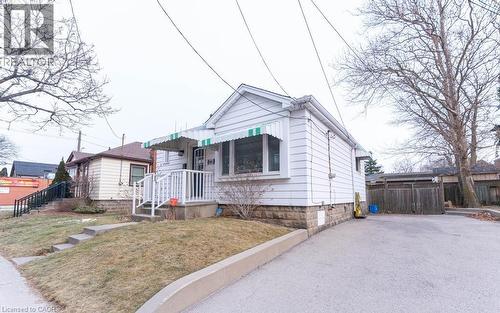 Bungalow with a front lawn - 501 Upper Wellington Street, Hamilton, ON - Outdoor