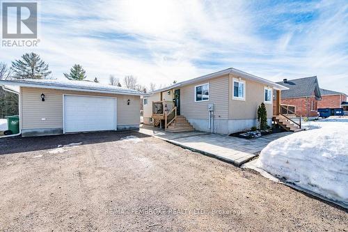 11 IRENE STREET  Laurentian Valley, ON K8A 7M2