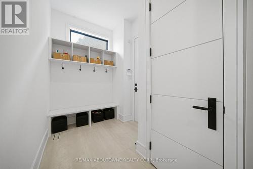 2556 Glengarry Road, Mississauga, ON -  Photo Showing Other Room