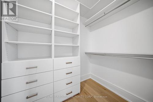 2556 Glengarry Road, Mississauga, ON - Indoor With Storage