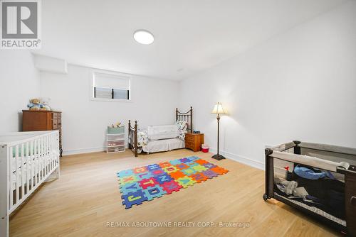 2556 Glengarry Road, Mississauga, ON - Indoor