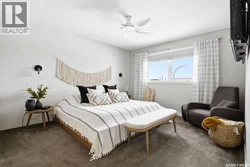2722 Alfred Crescent, Regina, SK - Indoor Photo Showing Bedroom