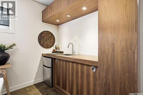 2722 Alfred Crescent, Regina, SK - Indoor