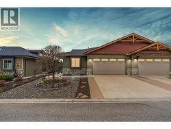 2444 York Avenue Unit# 32 Armstrong, BC V4Y 0Y3