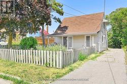 61 DELANEY STREET  Quinte West (Trenton Ward), ON K8V 4L7