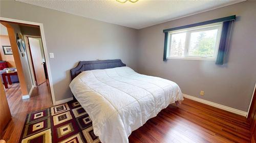 99021 14 Road E, Teulon, MB - Indoor Photo Showing Bedroom